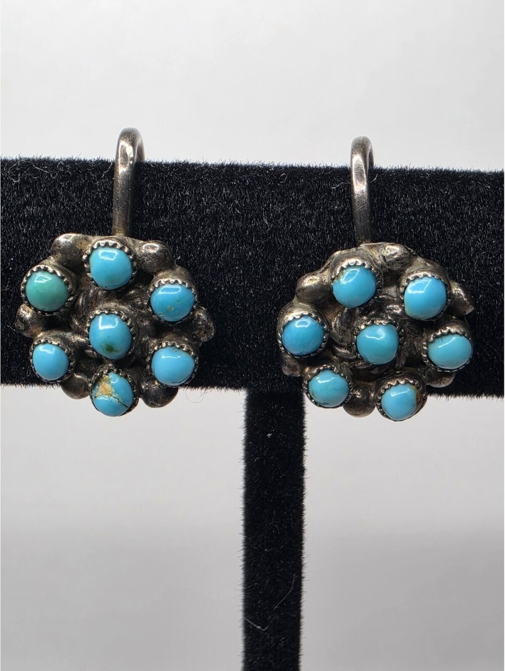 VTG Zuni Native American Sterling Silver Turquoise Snake Eye Screw Back Earrings